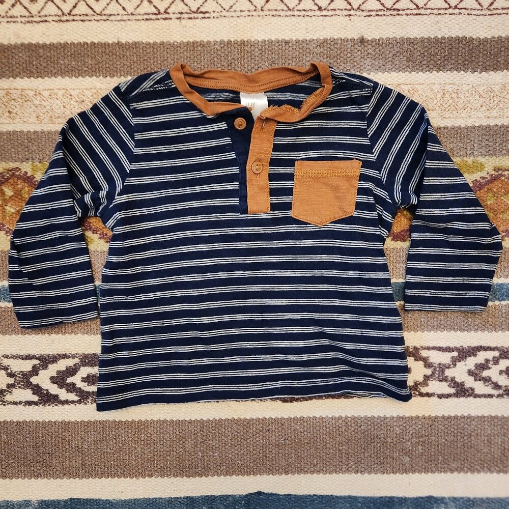 🌻5/$20🌻 H&M striped navy t-shirt